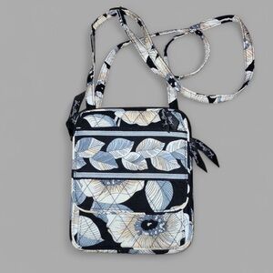 Vera Bradley Camelia Messenger Crossbody Floral black beige blue Handbag